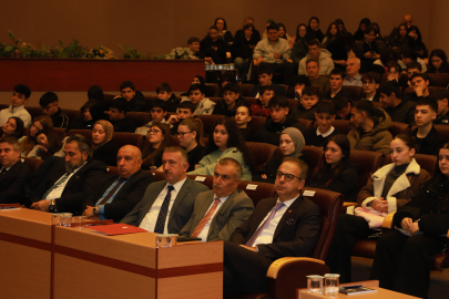 Bursa'da 'Yerli Malı Bilinci ve Gelecek Nesiller Semineri' gerçekleştirildi