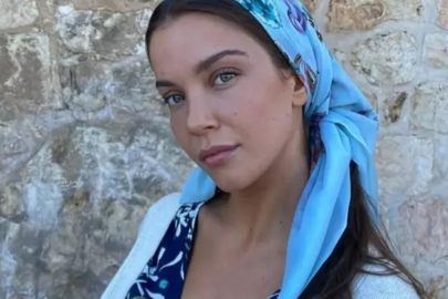 Uzak Şehir'in Pakize'si Yaren Güldiken Ceketin içine hiçbir şey giymedi! İddialı pozlar...