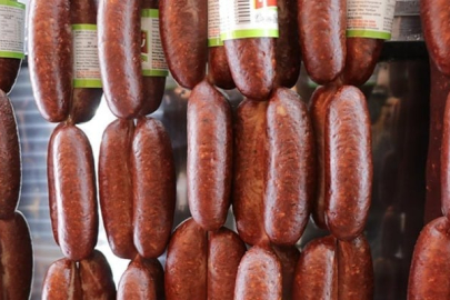 Bakanlık Bursa'daki sucuk firmasını ifşa etti! Dana eti diye...