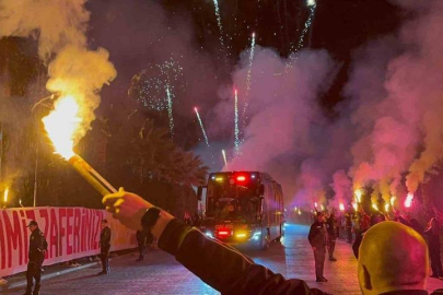 Galatasaray, Antalya’da Şampiyonlar Ligi müziğiyle karşılandı