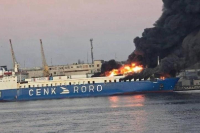 Türk yük gemisi vuruldu! Dışişleri'nden ilk açıklama geldi...