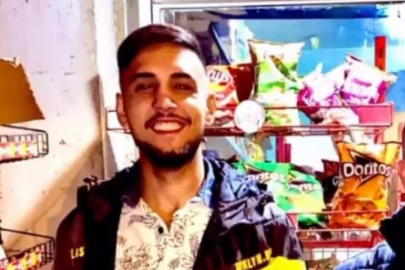 Adana'da kamyonete arkadan çarpan motosikletin sürücüsü öldü