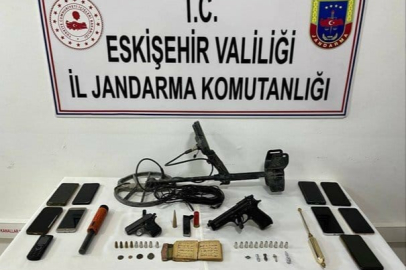 Eskişehir'de jandarmadan tarihi eser operasyonu