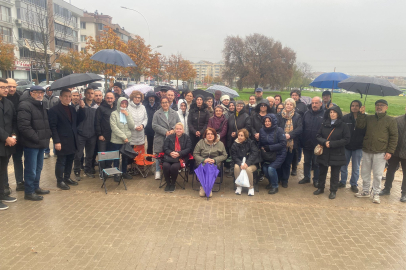 Bursa'da mahalle sakinlerinden sürücü kursları tepkisi: Yaya dahi geçemez hale geldi!
