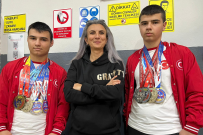 Bursalı ikizler dünya şampiyonu oldu