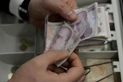 EYT ve borçlanma bekleyenler dikkat! Özgür Erdursun kritik tarihi açıkladı...