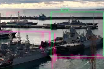 Ukrayna, Rusya’ya ait denizaltıyı vurdu