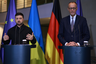 Zelenskiy: Toprak konuları ile ilgili olmak üzere ele almamız gereken çok zor meseleler var