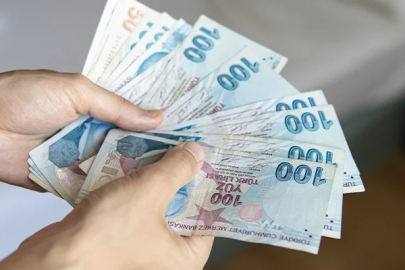 Asgari ücrette 2 rakam verdi! 'Birinin altında olmayacak, birini geçmeyecek'