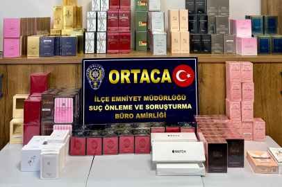 Muğla karayolunda durumlarından şüphelenilen şahıslarda kaçak parfüm ele geçirildi