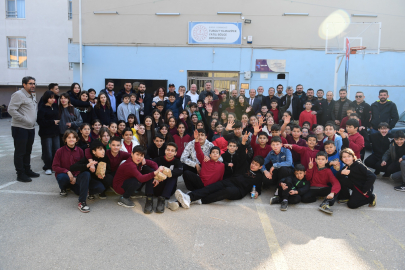 Bursa Osmangazi Belediyesi’nden çocukların içlerini ısıtan dayanışma