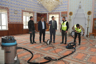 Bursa Yenişehir’de camiler üç aylara hazırlanıyor