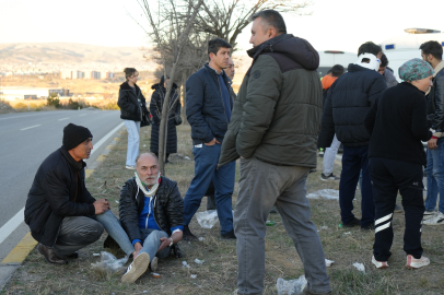 Kırıkkale'de 3 servis aracı çarpıştı: 10 yaralı