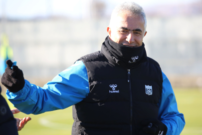 Mehmet Altıparmak: Transfer dedikodularına inanmayın