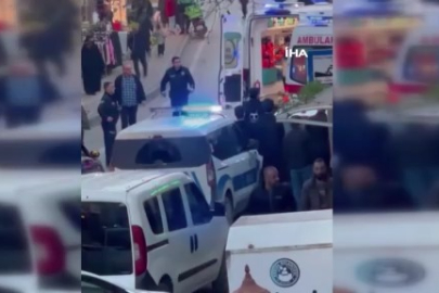 Bursa'da çocuklar arasında bıçaklı kavga! Yaralılar var