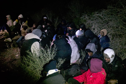 İzmir'de 79 düzensiz göçmen yakalandı