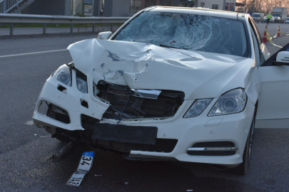 Sakarya'da feci kaza: Otomobilin çarptığı bir kişi hayatını kaybetti