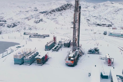 Bakan Bayraktar: Enerji bağımsızlığımız için aşamayacağımız dağ, çıkamayacağımız zirve yok