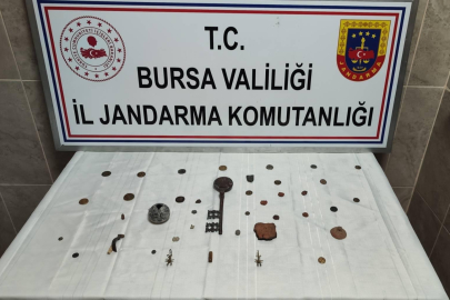Bursa’da "Anadolu Mirası Operasyonu": Onlarca tarihi eser ele geçirildi