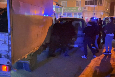 Bursa'da kamyonet ile 3 araca çarpan sürücü alkollü çıktı!