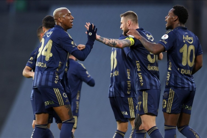 Fenerbahçe 3 puanı 3 golle aldı