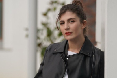 Taşacak Bu Deniz'e savcı Feride geldi! Naz Çağla Irmak kaç yaşında?