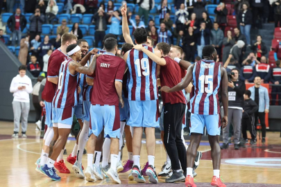 Trabzonspor, Fenerbahçe Beko'yu 26 sayı farkla yendi