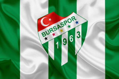 Bursaspor ligin ilk yarısını zirvede tamamladı