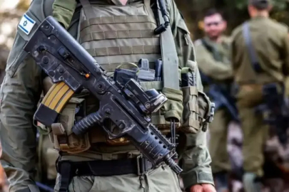 İsrail'den eşiği aşan militarizm: Binlerce asker evlerinde silahlandırılacak