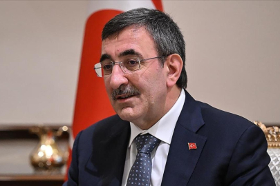 Cumhurbaşkanı Yardımcısı Yılmaz, Azerbaycan'da