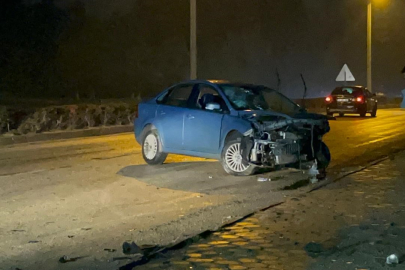 Eskişehir'de aynı anda aynı caddede 4 kaza: Başka kaza olmasın diye çaba gösterdiler