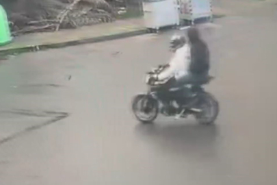 İstanbul Bakırköy'de 1 kişinin hayatını kaybettiği silahlı saldırıyla ilgili yakalanan 12 şüpheli adliyeye sevk edildi