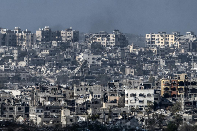 Katil İsrail'in Gazze'de düzenlediği saldırılarda 1 kişi öldü 12 kişi yaralandı