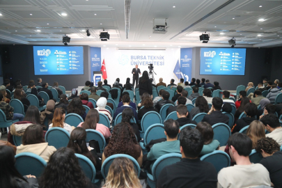 Rektör Adıgüzel 'Bursa Teknik Üniversitesi Konuşmaları'nın konuğu oldu