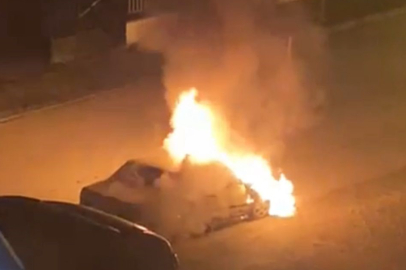 Bolu’da Tofaş otomobil alev alev yandı