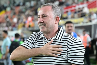 Sergen Yalçın'ın gözdesi ikna oldu! Beşiktaş 2 yıldıza imza attırıyor...