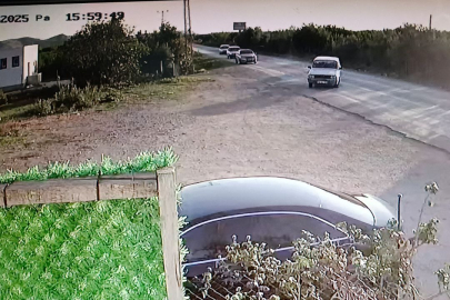 Adana Kozan-Kadirli yolunda hatalı sollama kazaya neden oldu: 2 ağır yaralı