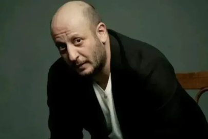 Oyuncu Serkan Keskin babasını toprağa verdi