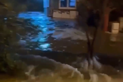 Giresun’da fırtına dalgaları taşkına neden oldu