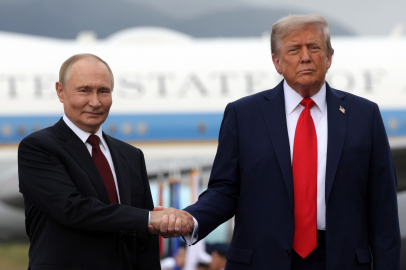 Putin ve Trump, telefonda görüştü