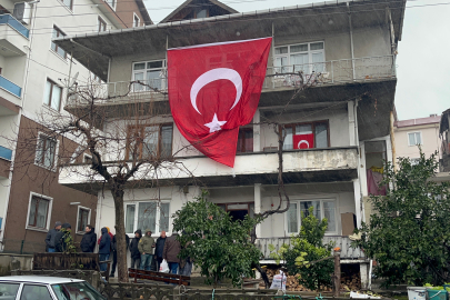 Yalova'da şehit olan polis memurunun Düzce'deki baba ocağına acı haber ulaştı