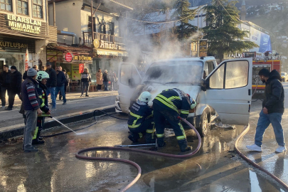 Amasya'da yanan kamyonete ilk müdahaleyi vatandaşlar yaptı
