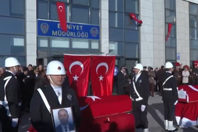 Yalova Emniyeti'nde şehit polisler için tören