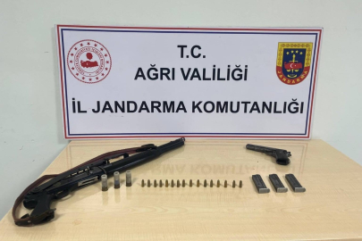 Ağrı Diyadin’de bir evde ruhsatsız silah ve fişek ele geçirildi