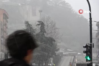 Bursa beyazlara büründü! Ani yağış...