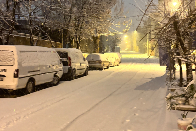Bursa'da kar yağışı etkili oldu!