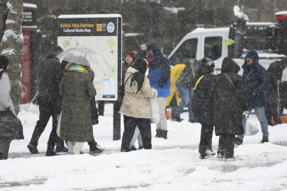 Kayseri'de 137 mahalle yolu kapalı