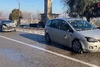 Bursa'da zincirleme kaza! Çok sayıda yaralı var...