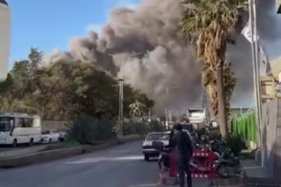 Hatay'da fabrikada yaşanan patlamayla yükselen duman paniğe neden oldu