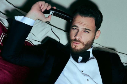 Kerem Bürsin sevgilisi ile ilk karesini paylaştı!